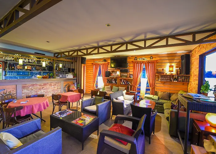 San Art Floating & Vandrerhjem Beograd