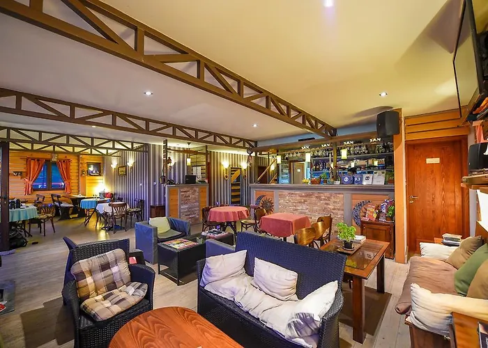 Vandrerhjem San Art Floating & *