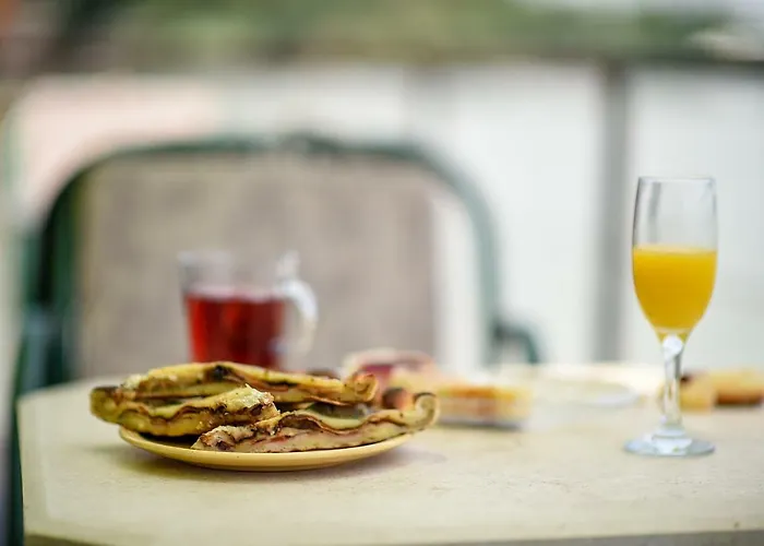 Hostel San Art Floating & Belgrade